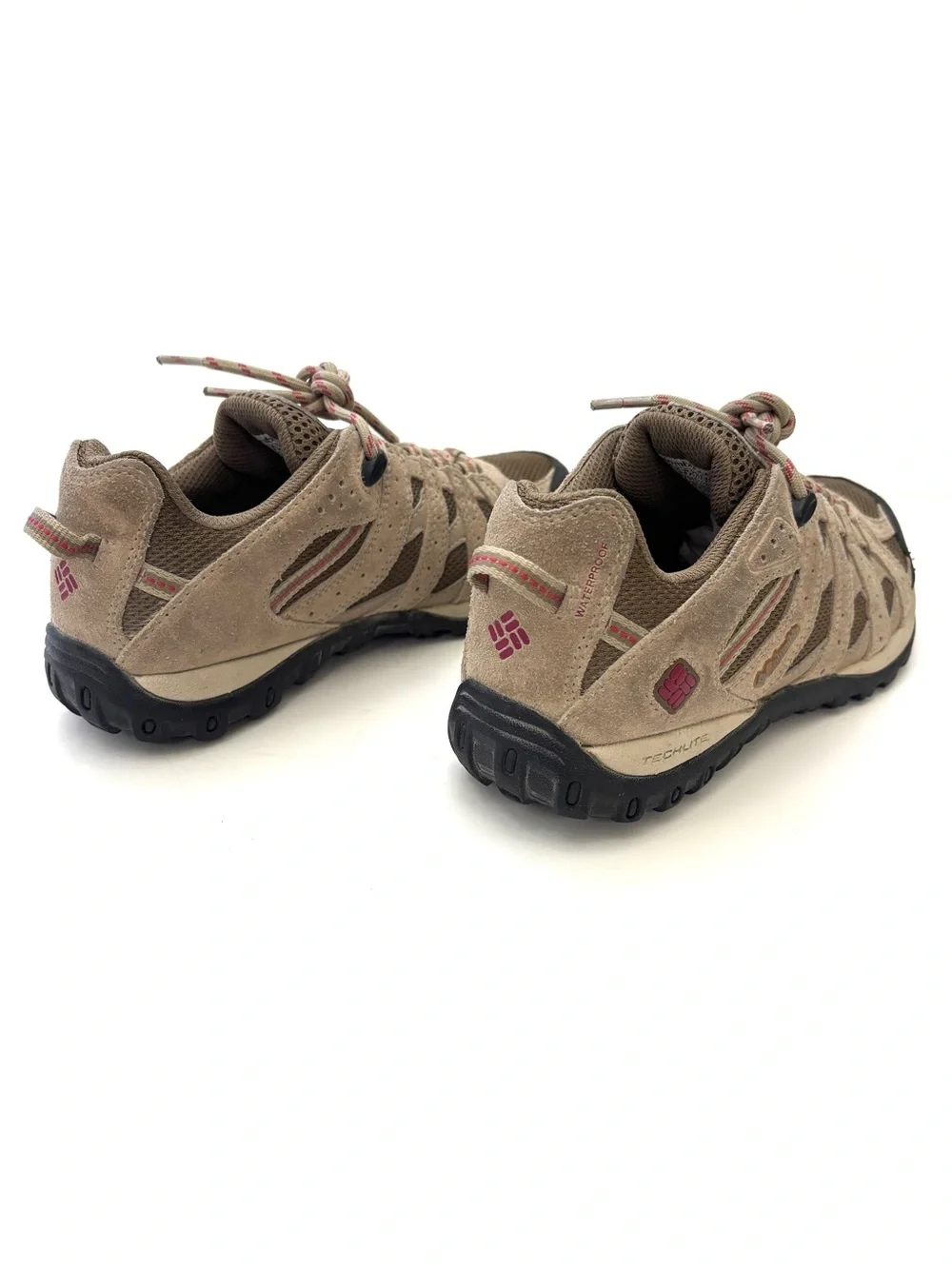 Columbia  Women's Beige/Pebble Tan Redmond Low Hiking/Trail Sneaker Sz 6